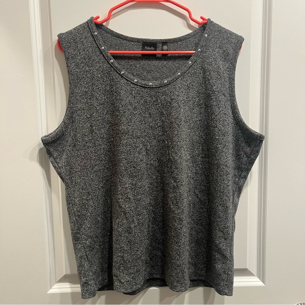 Rafaella Sleeveless Blouse Jeweled Neckline Women’s Size XLP